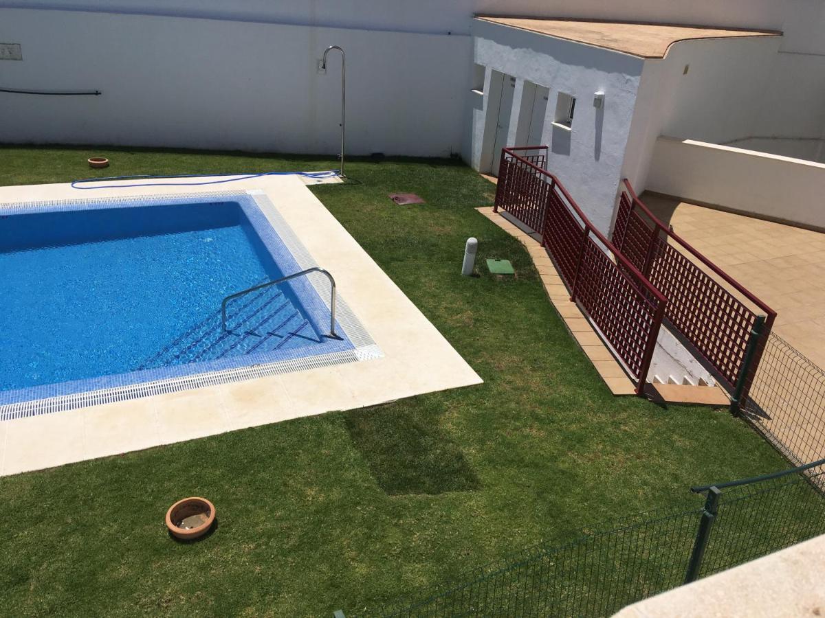 Atico Premium Conil Con 2 Terrazas, Parking, Piscina, Aire Ac Y Wifi -Solo Familias Y Parejas- Leilighet Conil De La Frontera Eksteriør bilde
