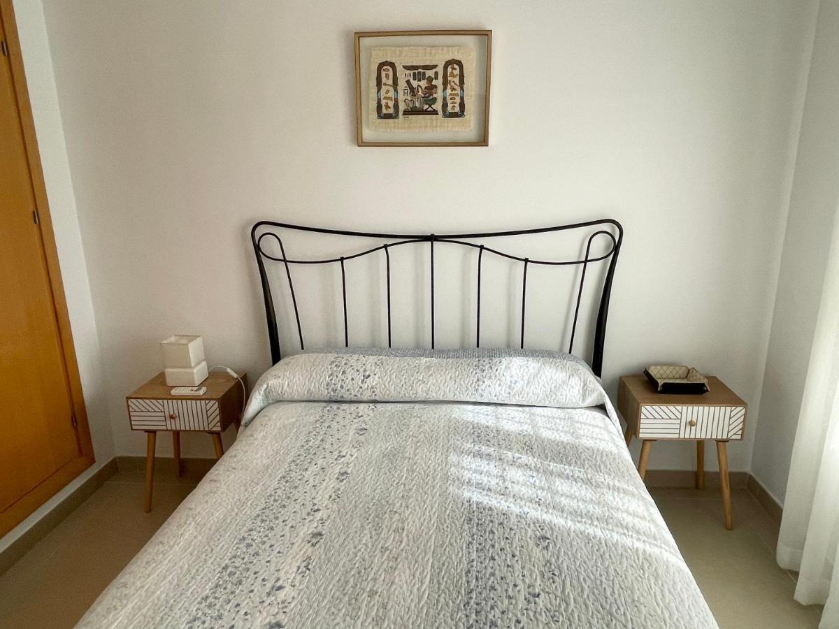Atico Premium Conil Con 2 Terrazas, Parking, Piscina, Aire Ac Y Wifi -Solo Familias Y Parejas- Leilighet Conil De La Frontera Eksteriør bilde