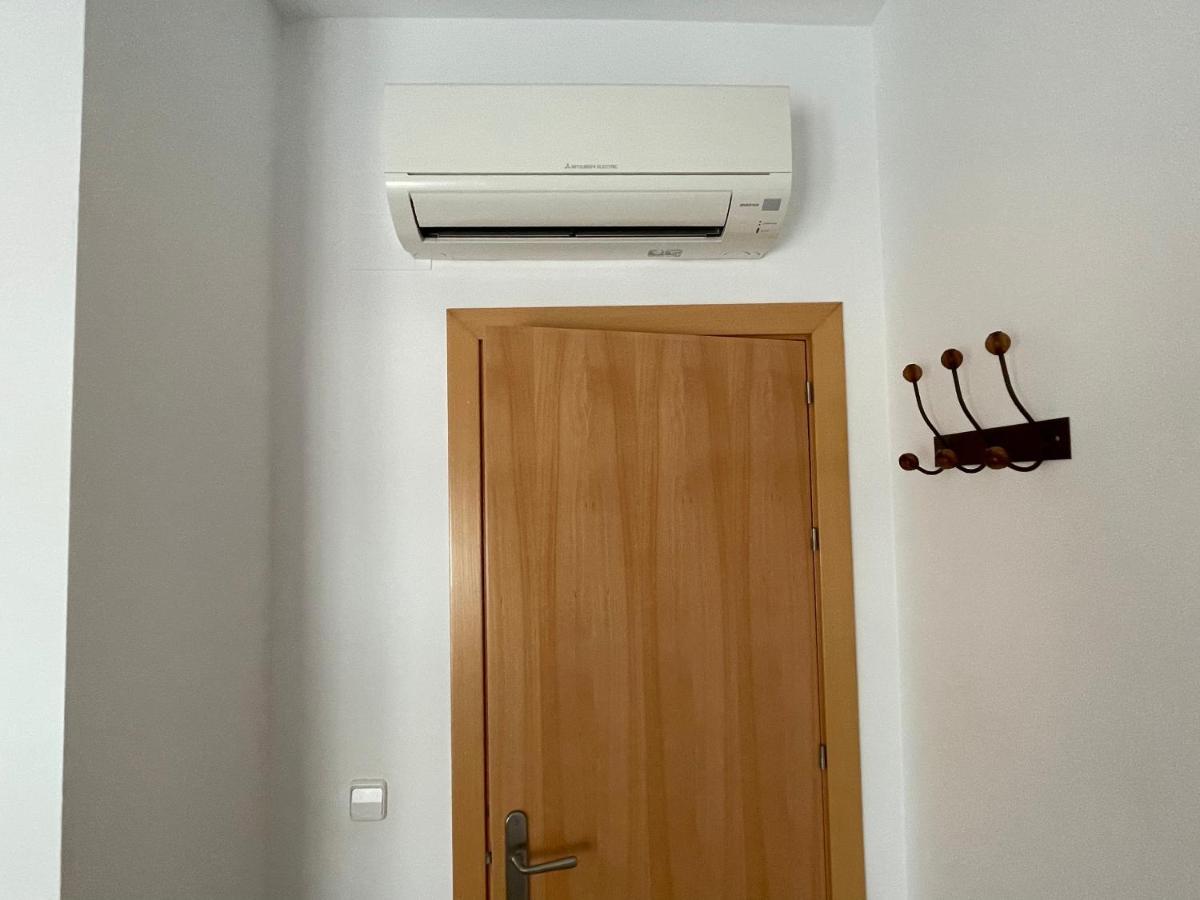 Atico Premium Conil Con 2 Terrazas, Parking, Piscina, Aire Ac Y Wifi -Solo Familias Y Parejas- Leilighet Conil De La Frontera Eksteriør bilde