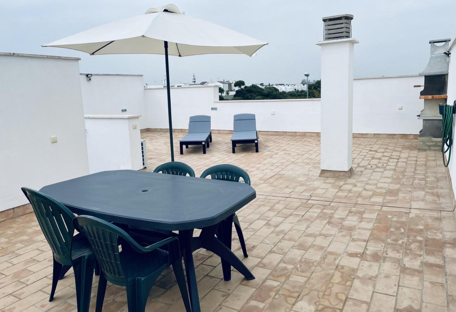 Atico Premium Conil Con 2 Terrazas, Parking, Piscina, Aire Ac Y Wifi -Solo Familias Y Parejas- Leilighet Conil De La Frontera Eksteriør bilde