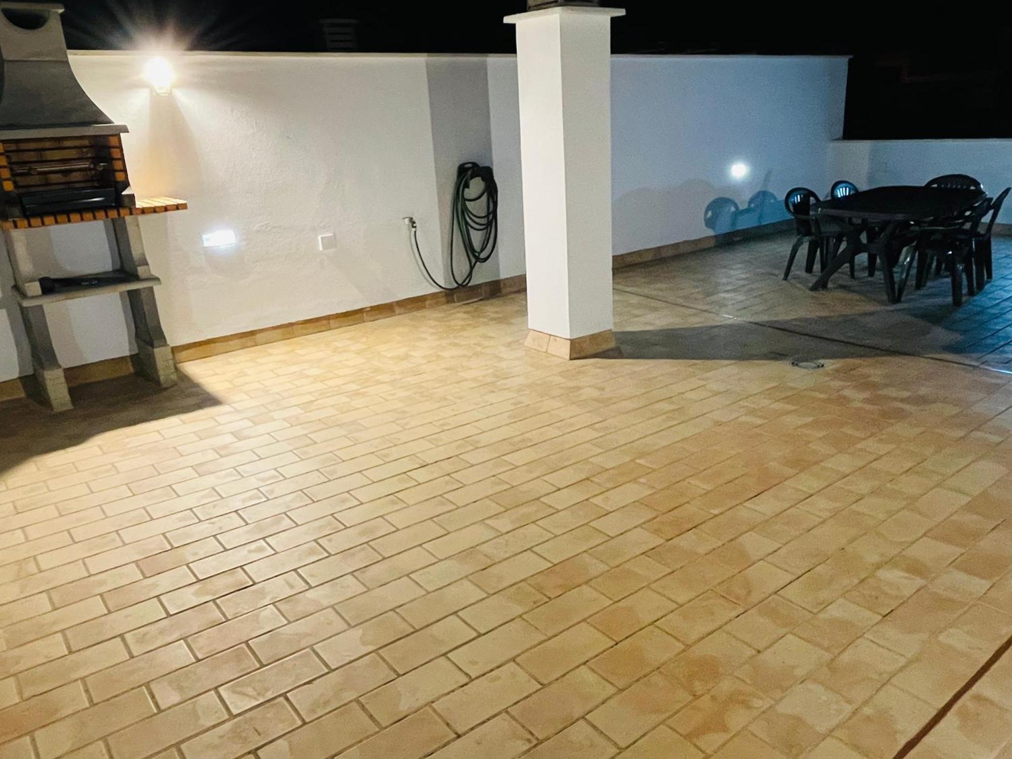 Atico Premium Conil Con 2 Terrazas, Parking, Piscina, Aire Ac Y Wifi -Solo Familias Y Parejas- Leilighet Conil De La Frontera Eksteriør bilde