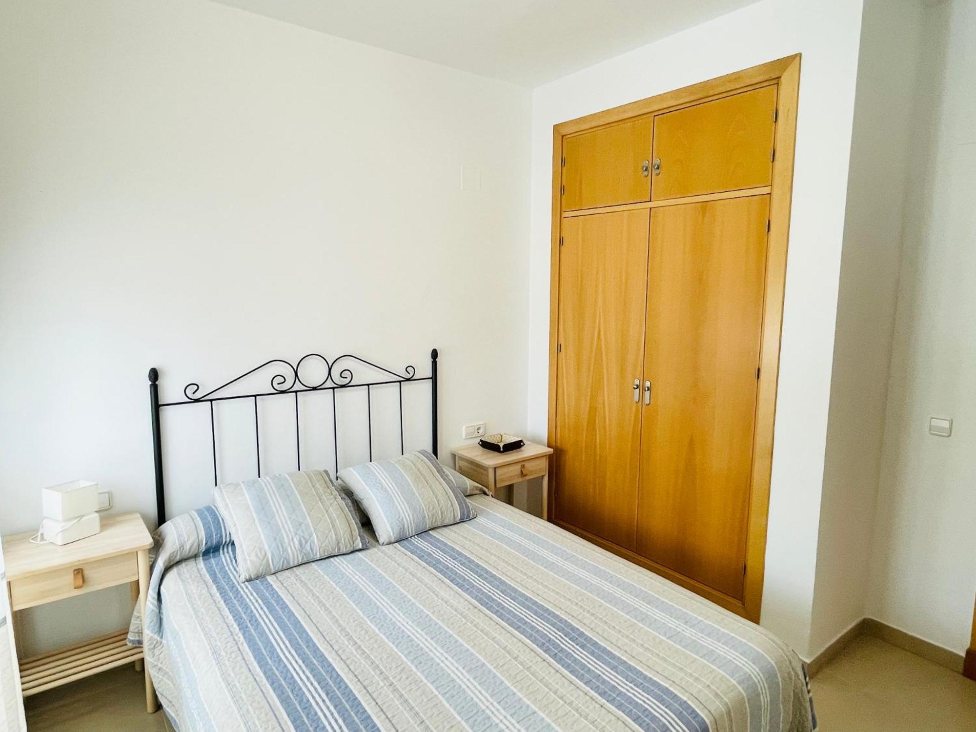Atico Premium Conil Con 2 Terrazas, Parking, Piscina, Aire Ac Y Wifi -Solo Familias Y Parejas- Leilighet Conil De La Frontera Eksteriør bilde