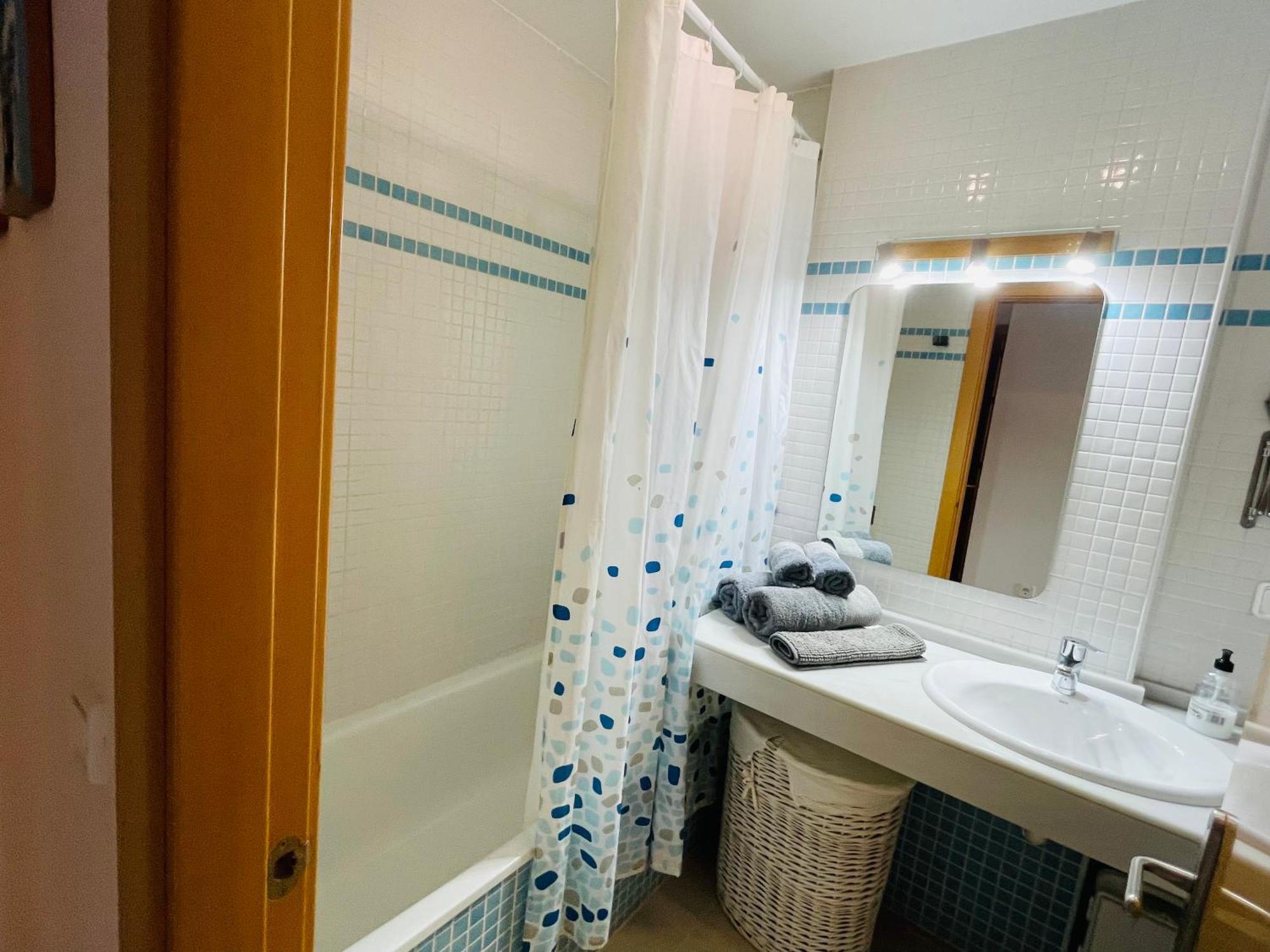 Atico Premium Conil Con 2 Terrazas, Parking, Piscina, Aire Ac Y Wifi -Solo Familias Y Parejas- Leilighet Conil De La Frontera Eksteriør bilde